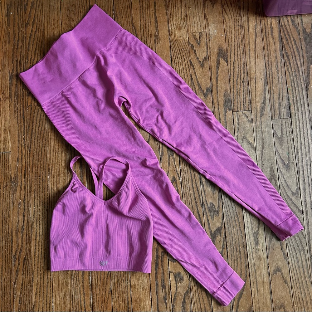 Set Active Hot Pink Workout Set Leggings + Sports Bra
